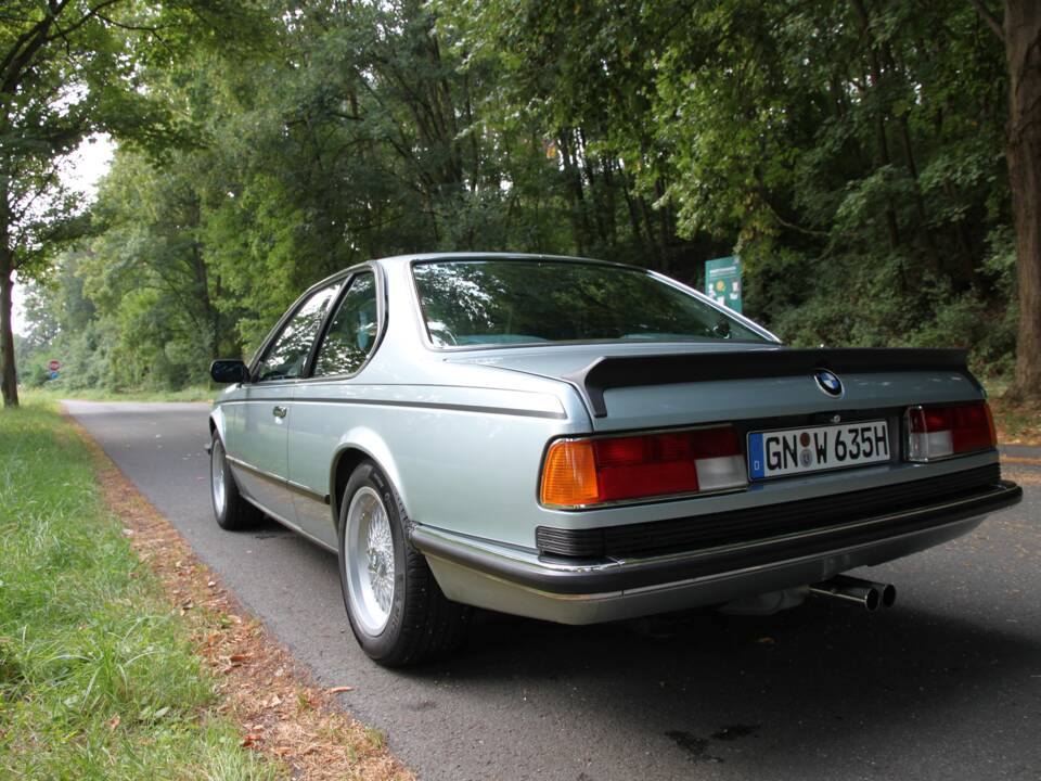 Image 7/36 of BMW 635 CSi (1984)