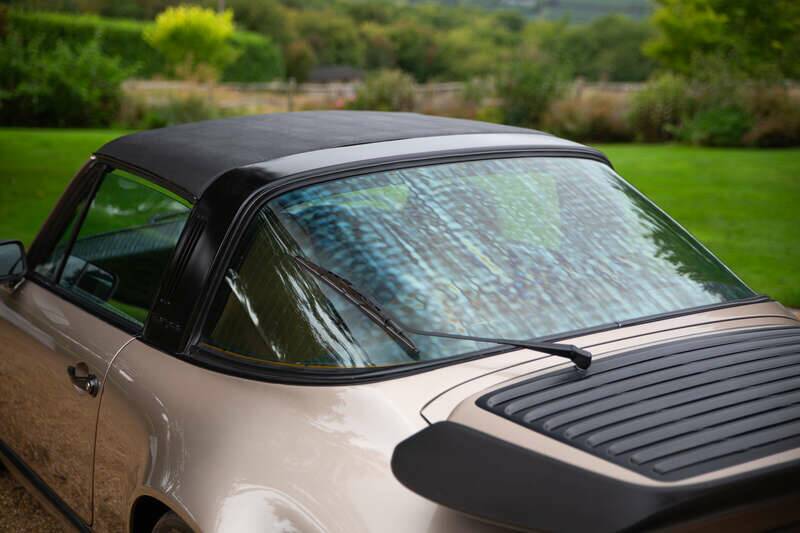 Image 43/50 of Porsche 911 SC 3.0 (1982)