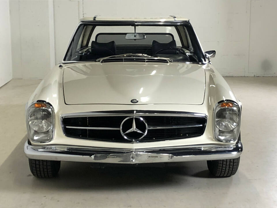 Image 5/25 of Mercedes-Benz 280 SL (1969)