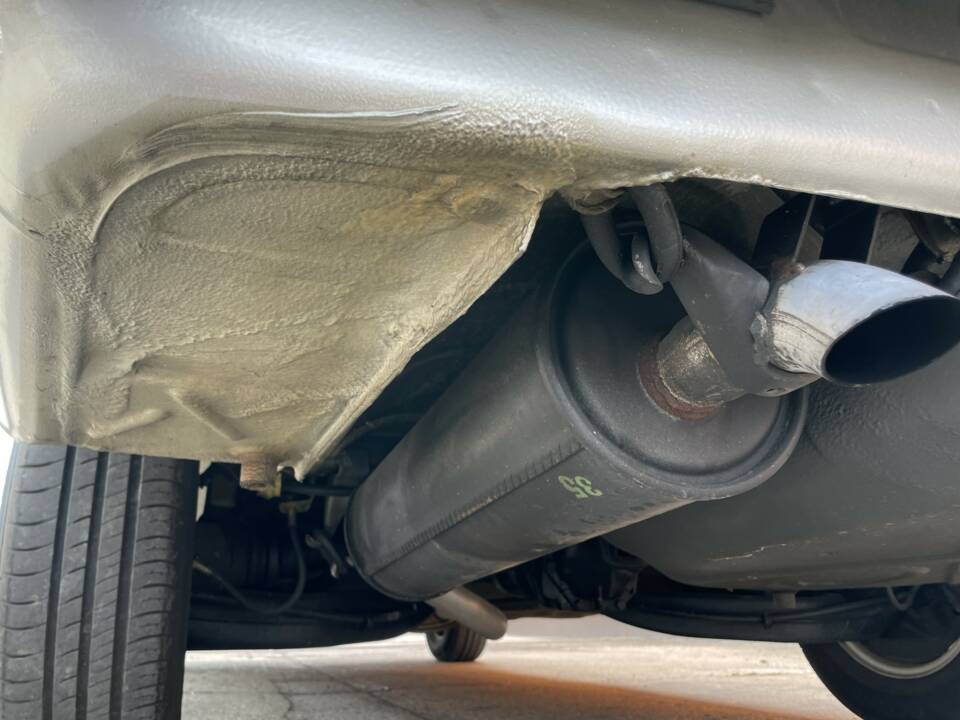 Bild 27/32 von Mercedes-Benz 300 D (1983)