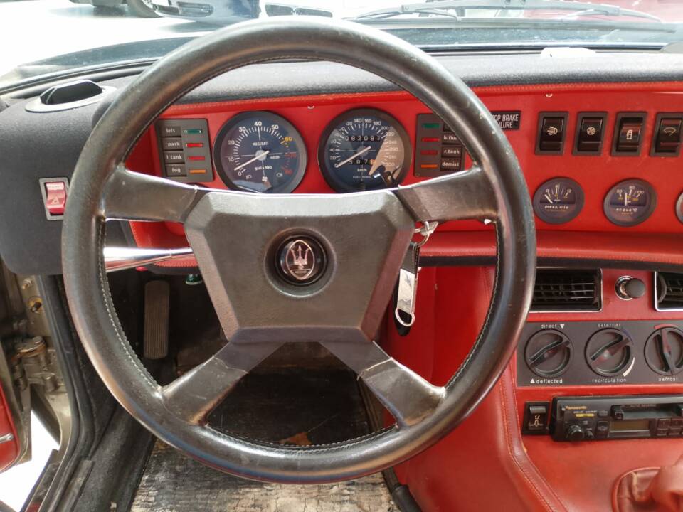Image 41/100 of Maserati Kyalami (1983)