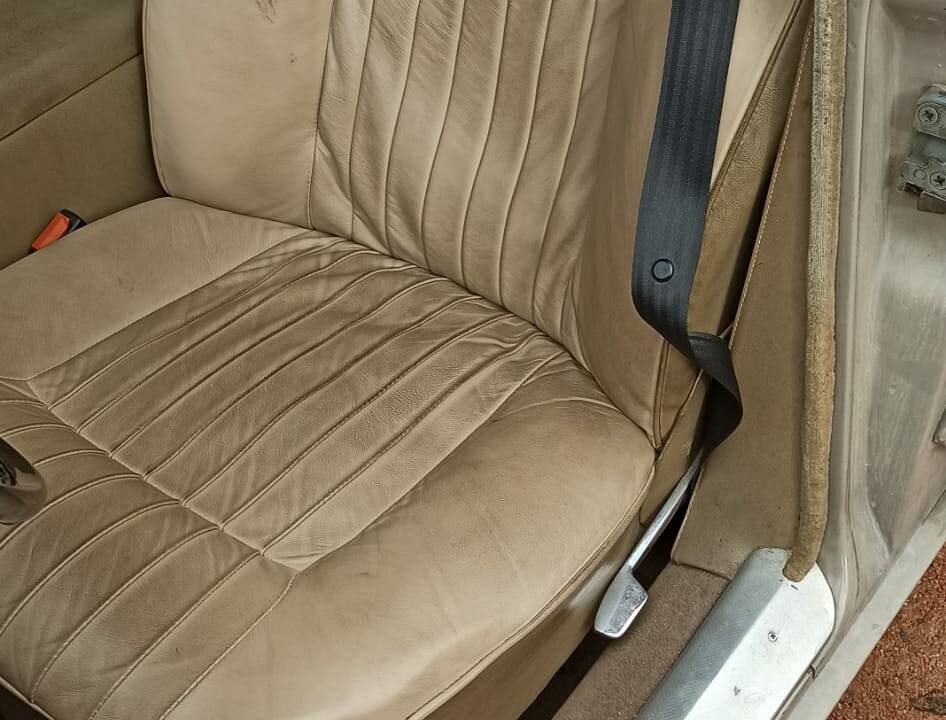 Image 6/9 of Jaguar XJ 6 2.8 (1970)