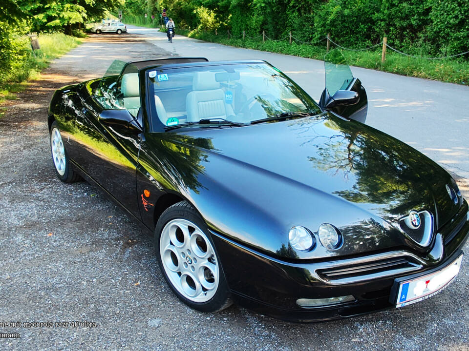 Bild 37/68 von Alfa Romeo Spider 2.0 Twin Spark 16V (2001)