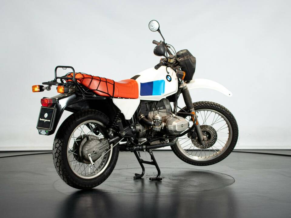 Image 4/50 of BMW R 80 GS (1983)