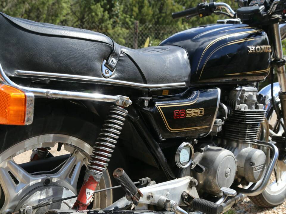 Image 21/21 of Honda DUMMY (1979)