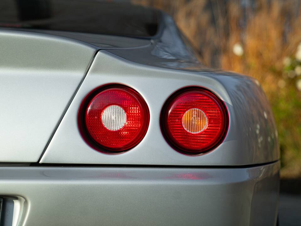 Imagen 19/50 de Ferrari 550 Maranello (2001)