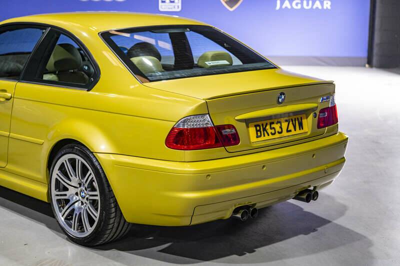Image 39/50 of BMW M3 (2003)