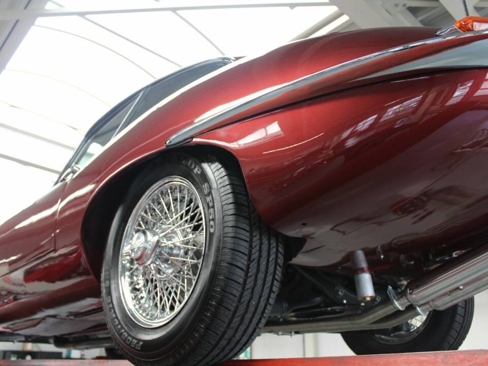 Afbeelding 43/50 van Jaguar E-Type 3.8 (1964)