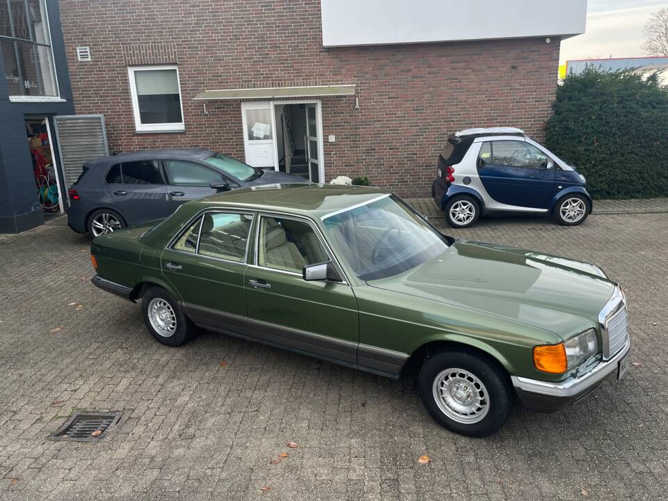 Bild 9/24 von Mercedes-Benz 280 SE (1982)