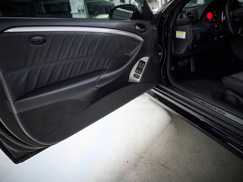 Bild 98/100 von Mercedes-Benz CLK 63 AMG Black Series (2007)