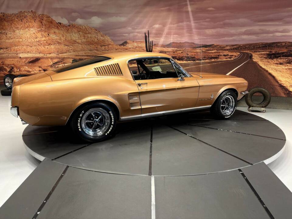 Afbeelding 16/50 van Ford Mustang 289 (1967)