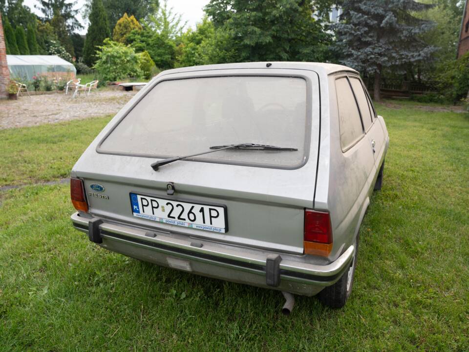 Bild 35/47 von Ford Fiesta (1980)