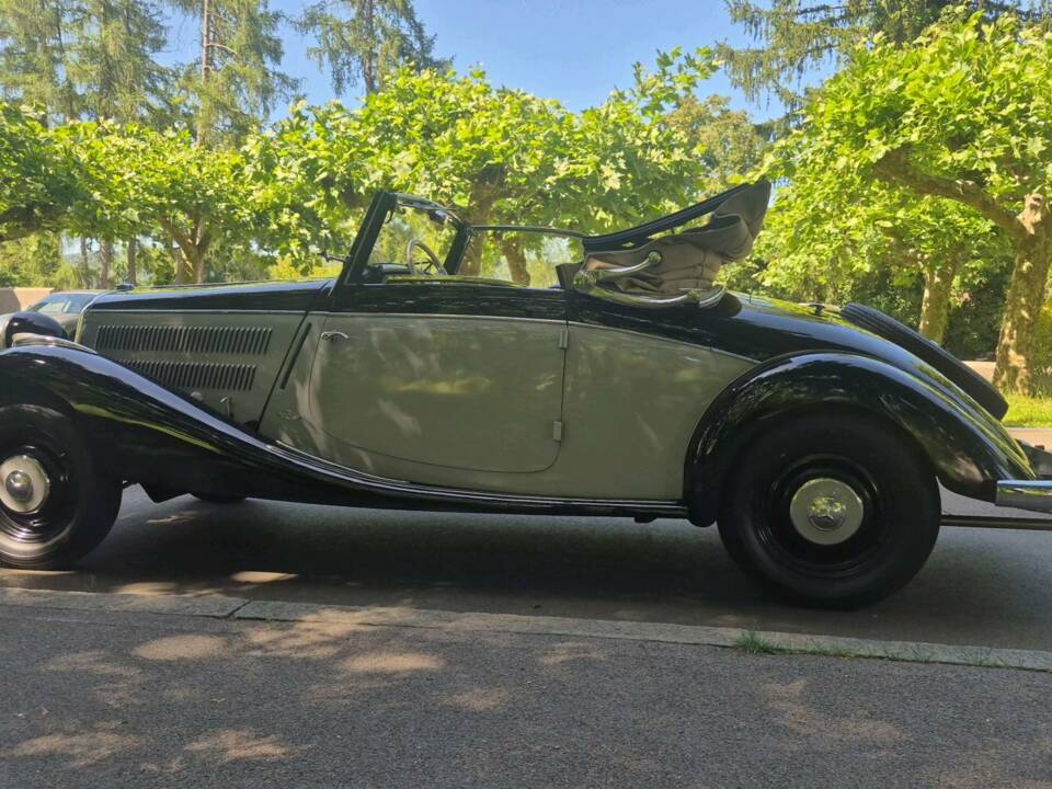 Imagen 7/28 de Mercedes-Benz 170 V  Cabriolet A (1937)