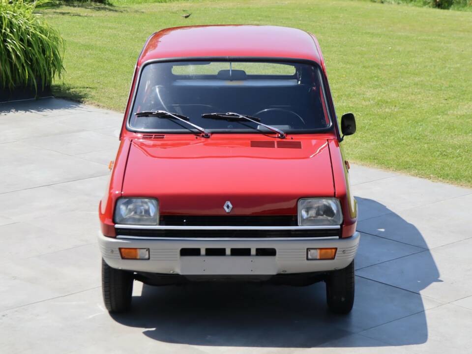 Immagine 32/50 di Renault R 5 L (1973)