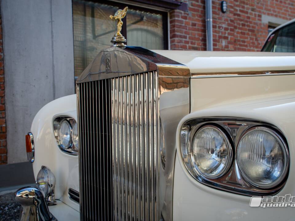 Bild 14/14 von Rolls-Royce Phantom V (1966)
