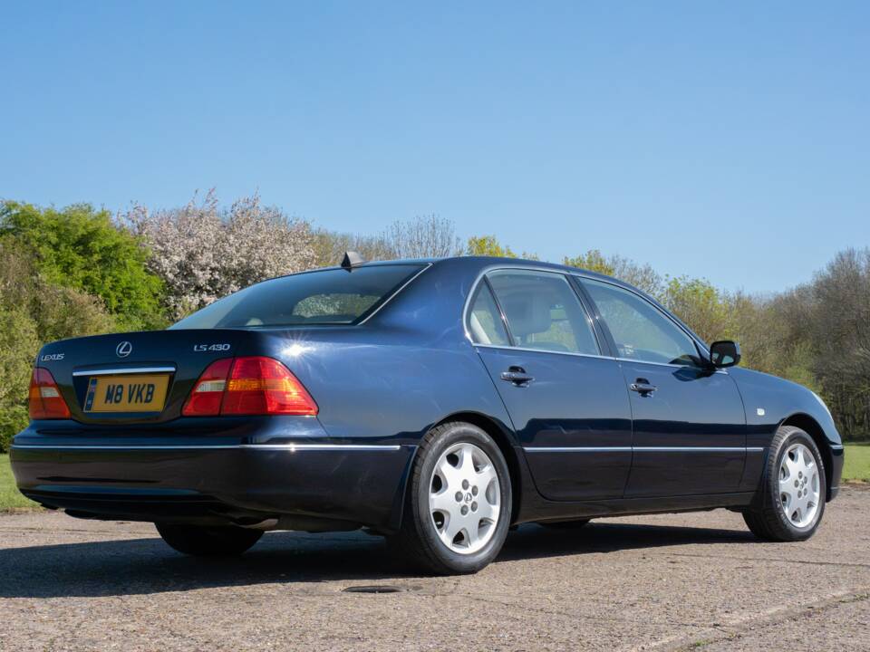 Afbeelding 22/50 van Lexus LS 430 (2002)