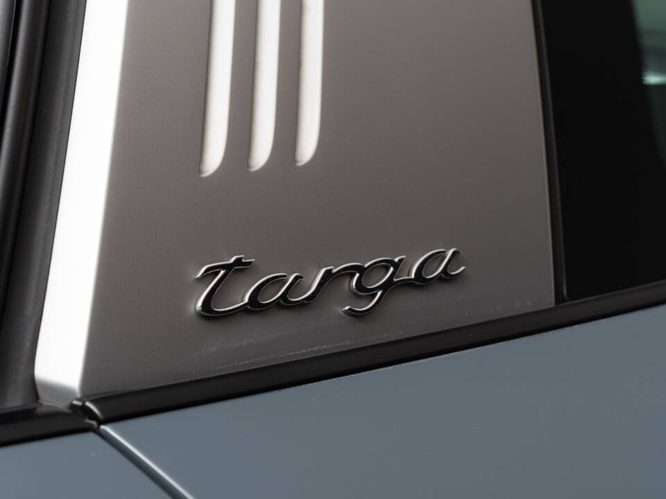 Image 13/37 of Porsche 911 Targa 4S (2016)