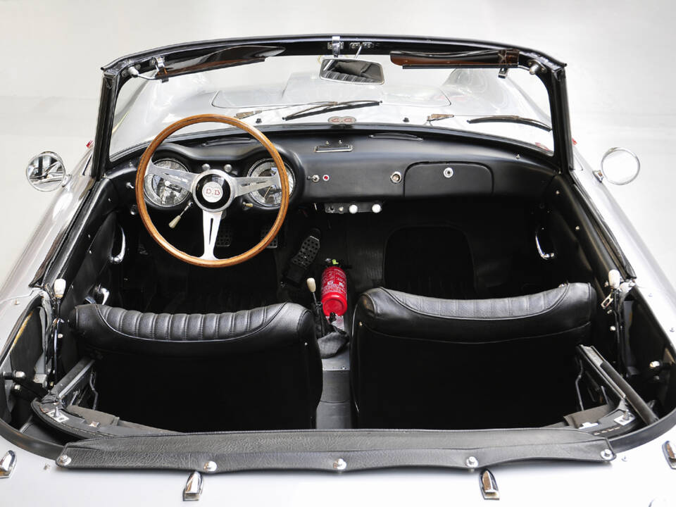Bild 14/24 von Panhard PL 17 L4 Standard (1960)