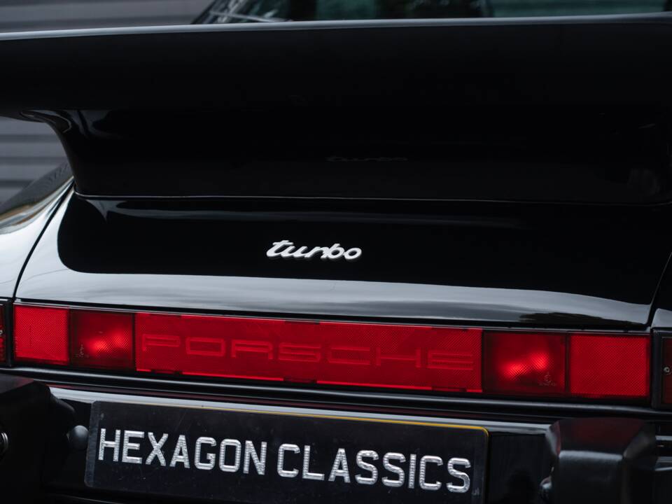 Image 3/67 of Porsche 911 Turbo 3.3 (1987)