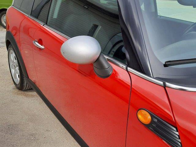 Bild 18/30 von Mini Cooper D Clubman (2007)