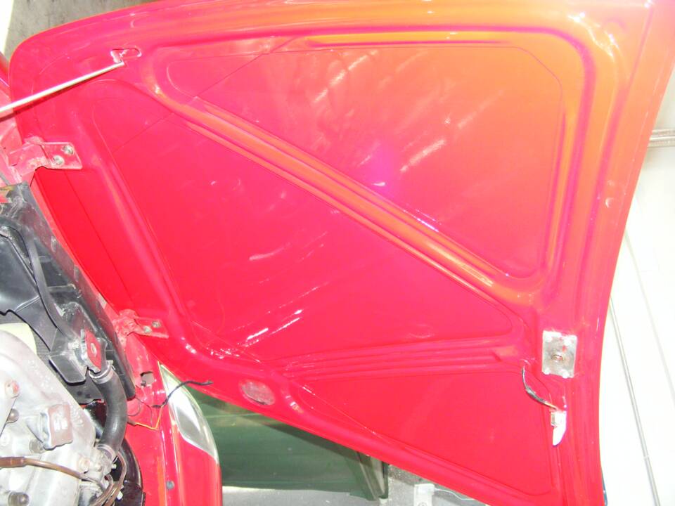 Immagine 73/77 di Alfa Romeo Spider Veloce 2000 (1981)
