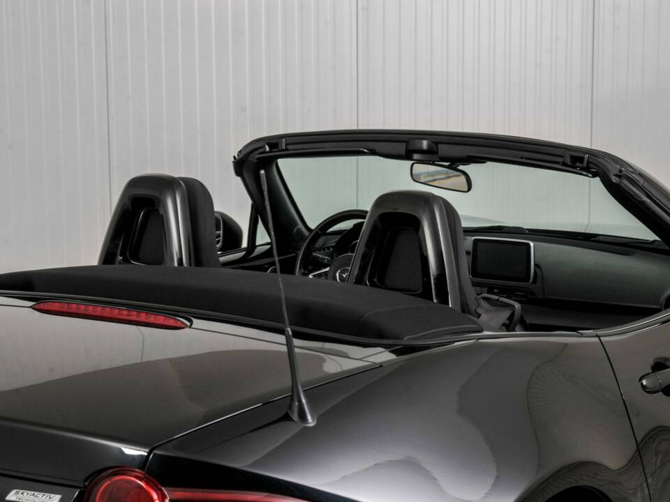 Imagen 28/50 de Mazda MX-5 1.5 (2016)