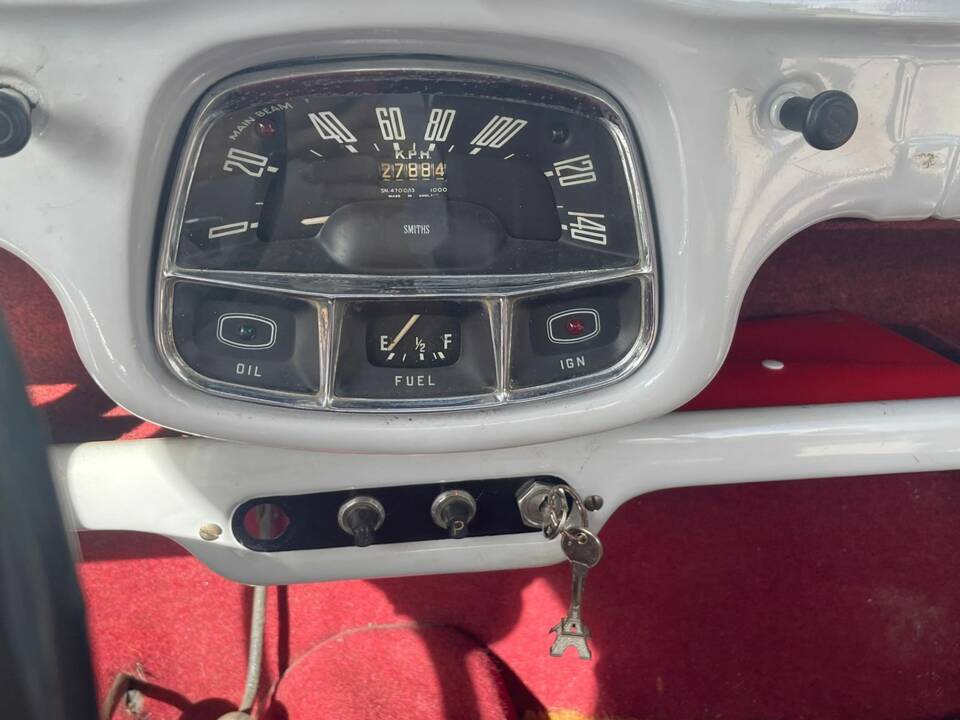 Image 9/51 of Austin A 35 (1959)