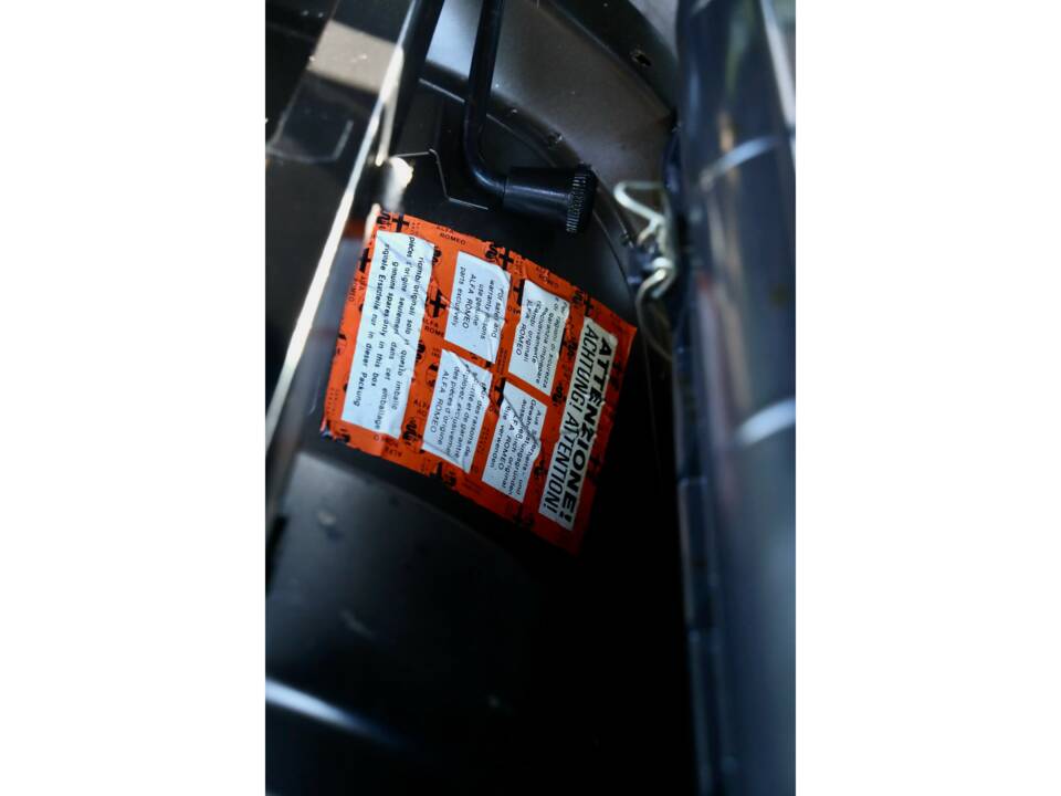 Bild 45/50 von Alfa Romeo Alfetta 2.0 (1984)