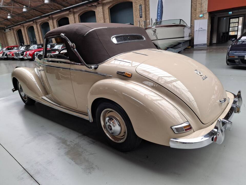 Bild 17/26 von Mercedes-Benz 220 Cabriolet A (1953)