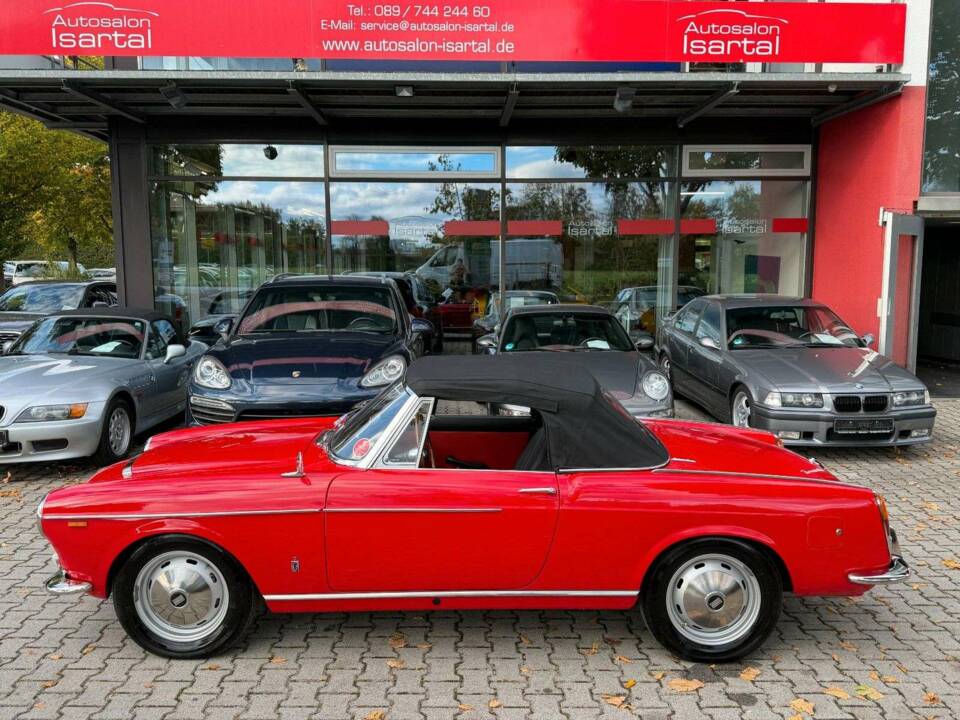 Image 23/34 of FIAT 1500 S (1961)