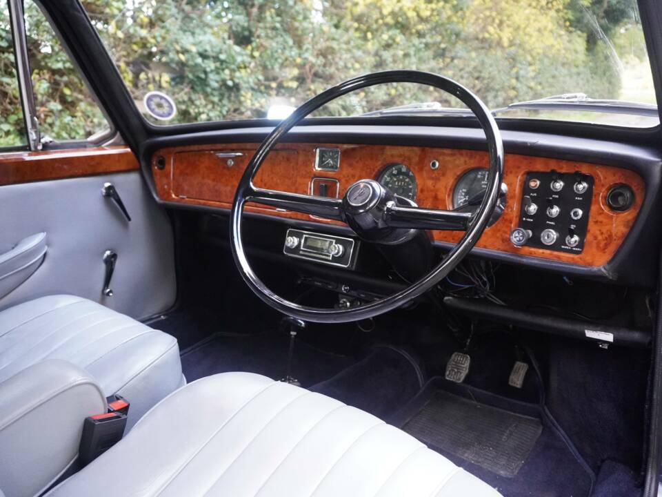 Afbeelding 8/19 van Vanden Plas 1300 (1969)