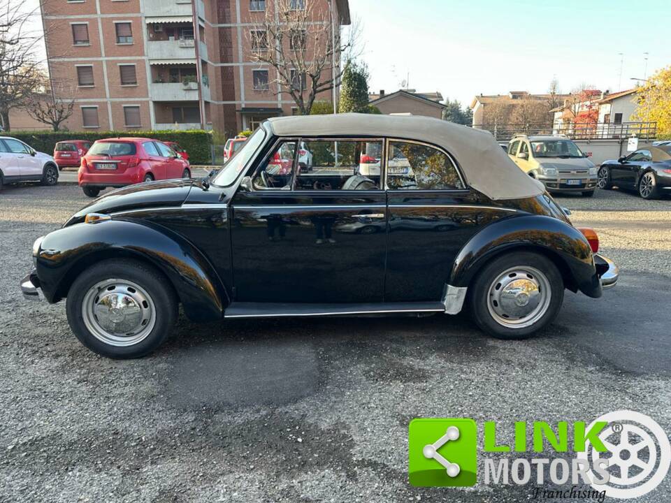 Image 5/10 de Volkswagen Maggiolone 1303 (1974)