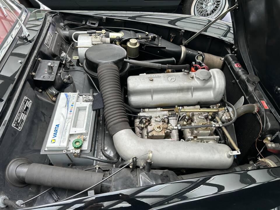 Image 31/38 de Mercedes-Benz 190 SL (1957)