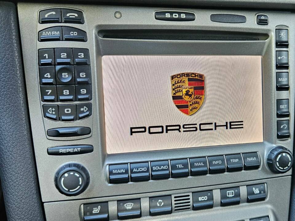 Image 29/37 de Porsche 911 Carrera (2004)