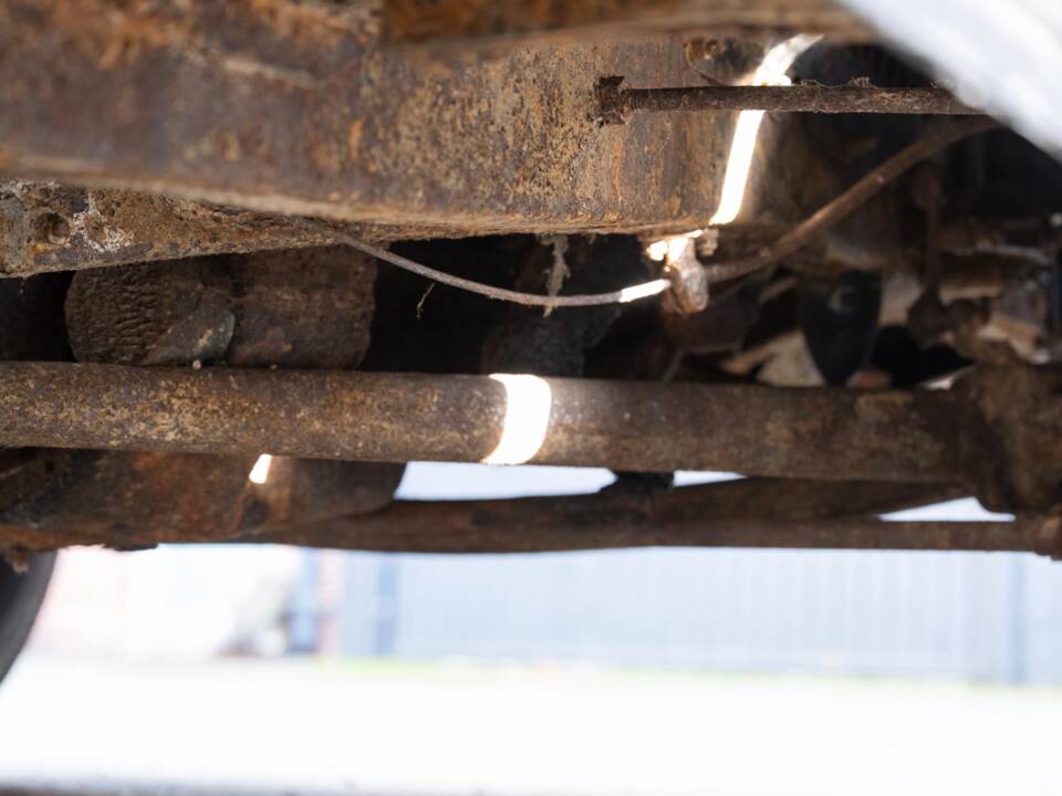 Image 134/134 of Ford V8 (1937)