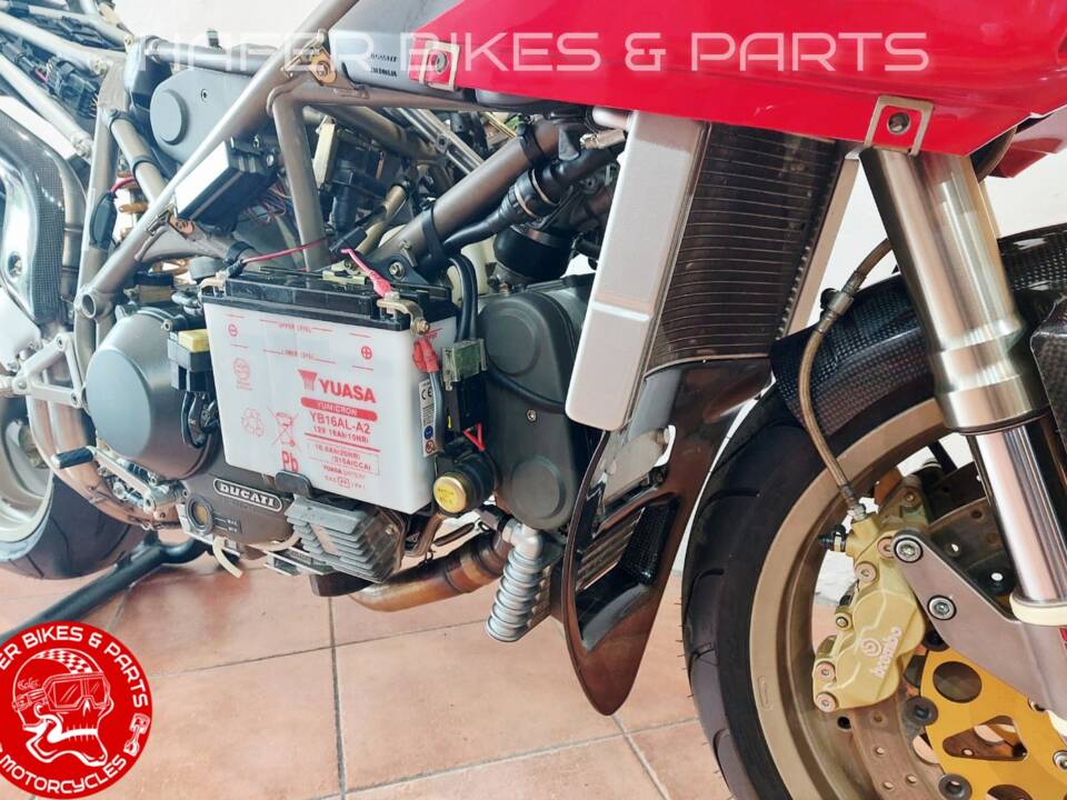 Image 57/62 of Ducati 916SP (1995)