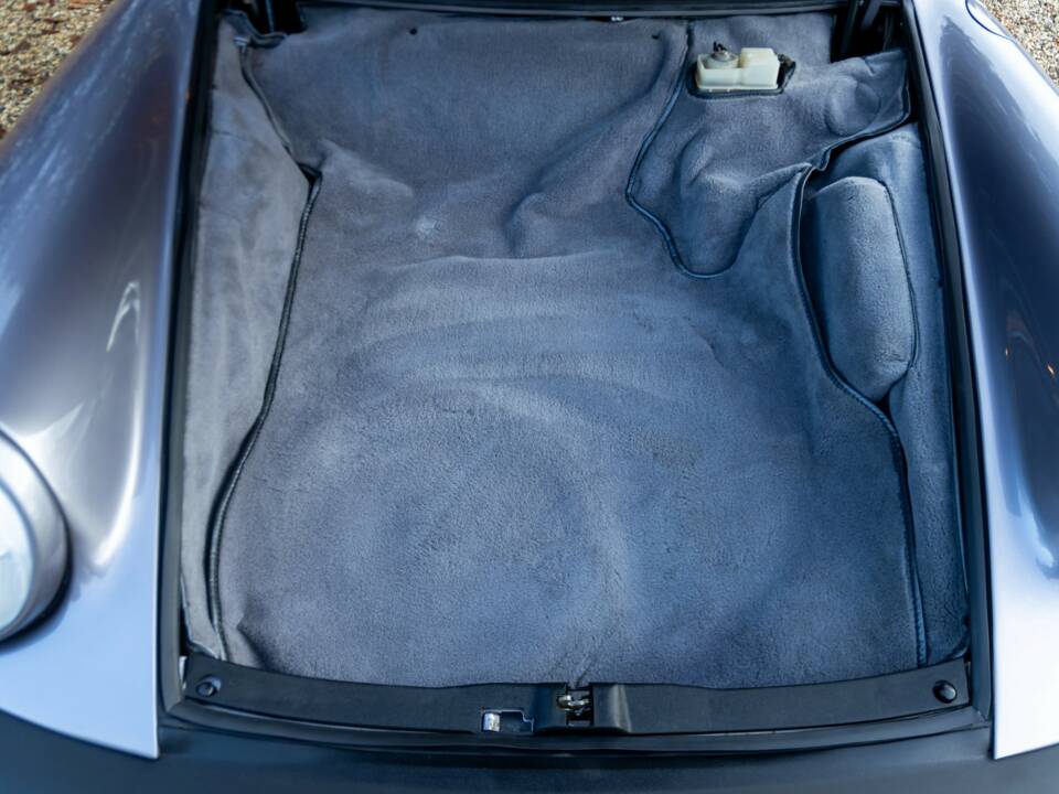 Immagine 41/50 di Porsche 911 Carrera 3.2 "25 years 911" (1988)