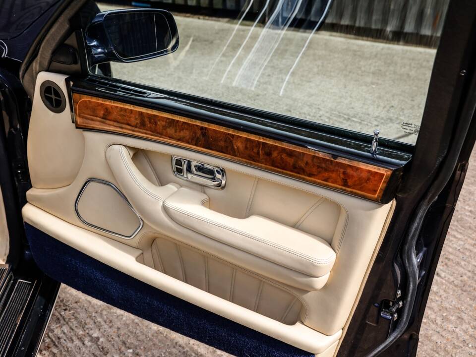 Bild 8/50 von Rolls-Royce Silver Seraph (2000)