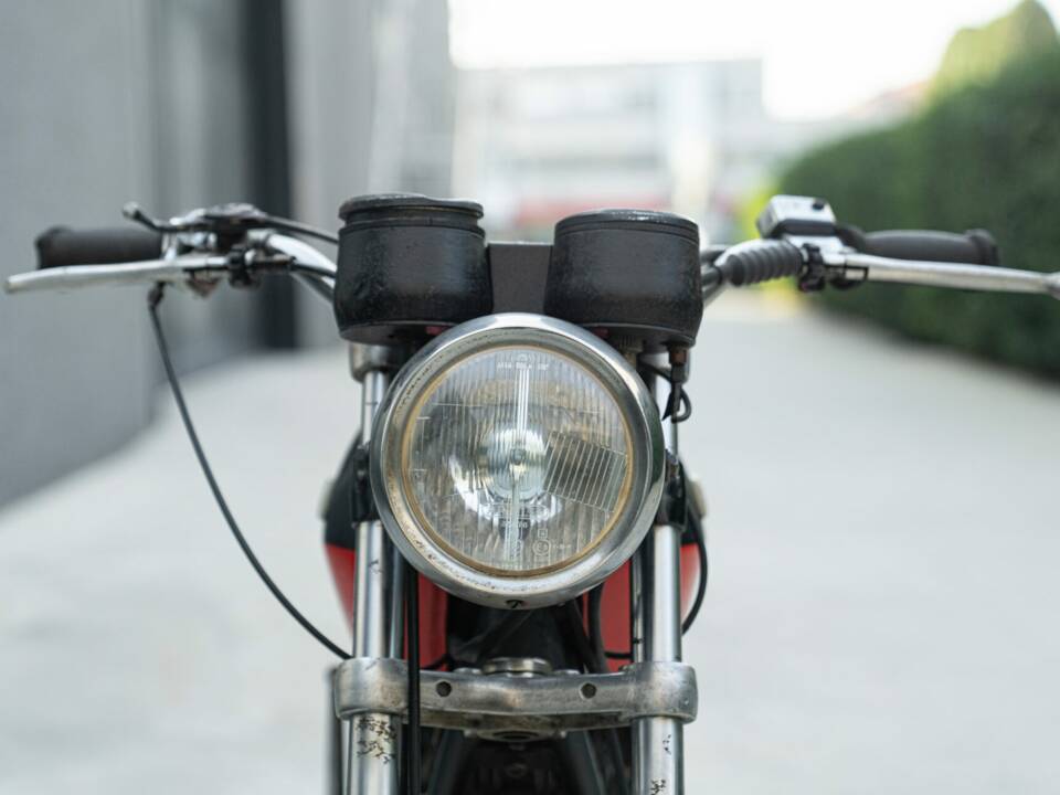 Image 26/26 de Benelli 125 Sport Special (1971)