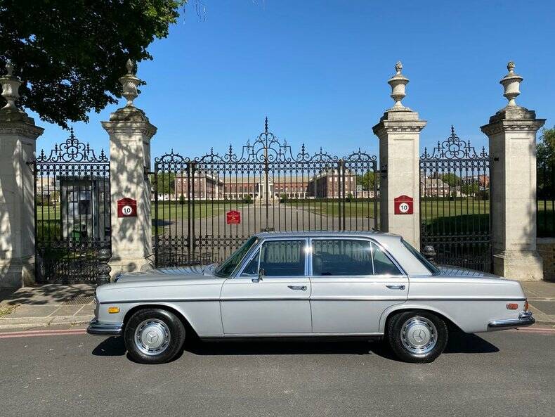 Afbeelding 6/50 van Mercedes-Benz 300 SEL 6.3 (1971)