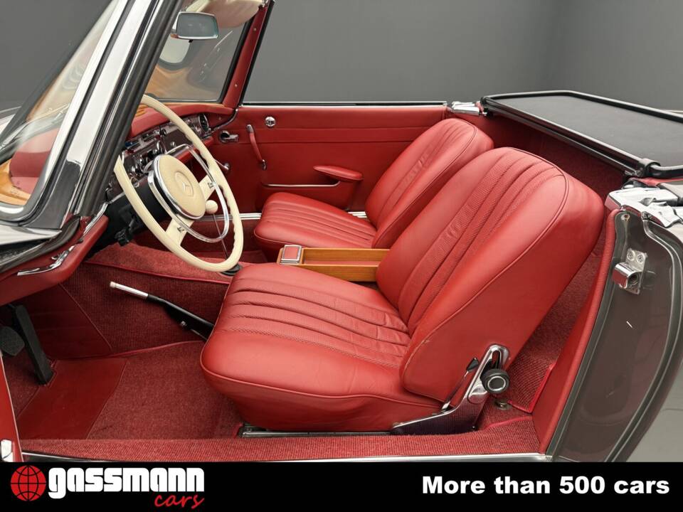Afbeelding 12/15 van Mercedes-Benz 230 SL (1963)