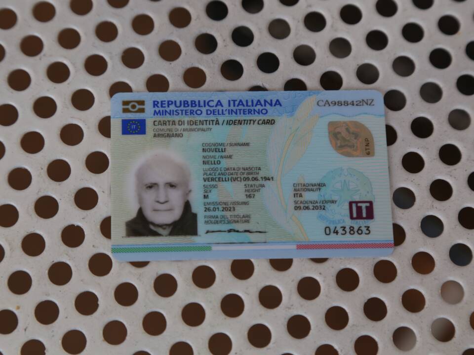 Image 47/56 of BMW 2800 CS (1969)