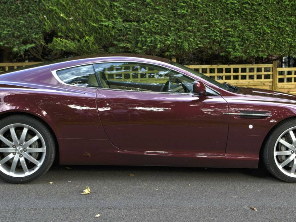 Bild 9/50 von Aston Martin DB 9 (2005)