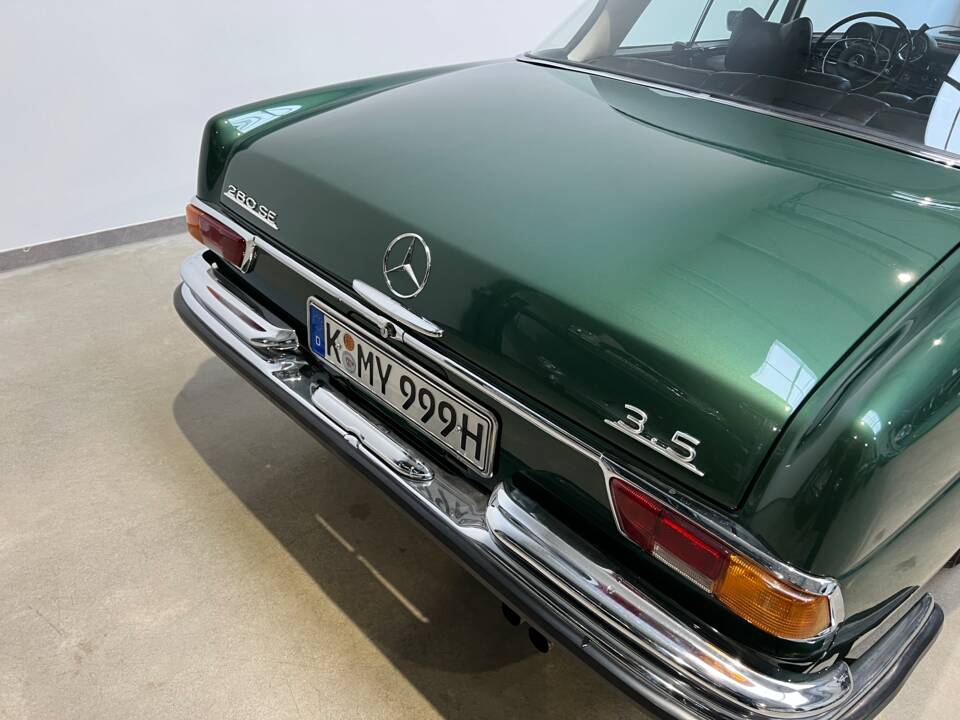 Imagen 21/32 de Mercedes-Benz 280 SE 3,5 (1969)