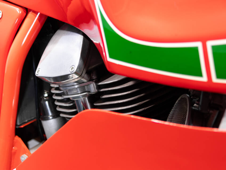 Immagine 44/50 di Ducati DUMMY (1984)