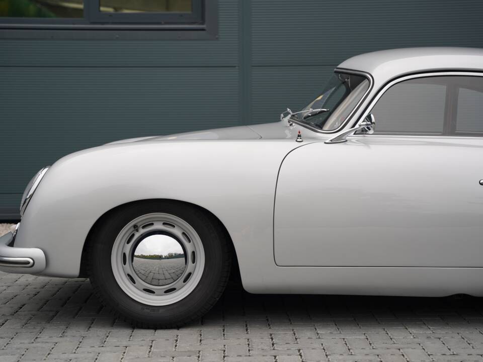 Bild 9/50 von Porsche 356 1500 Super (1953)
