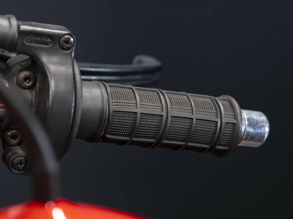 Imagen 50/50 de Ducati ST2 (1999)
