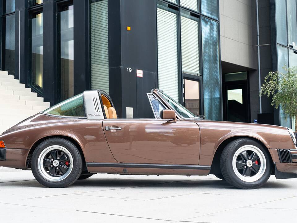 Bild 9/52 von Porsche 911 2.7 (1976)