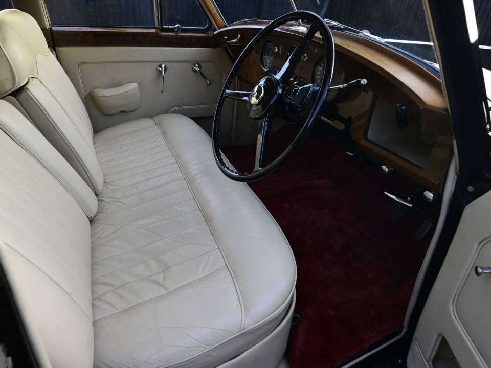 Bild 26/50 von Rolls-Royce Silver Cloud I (1956)