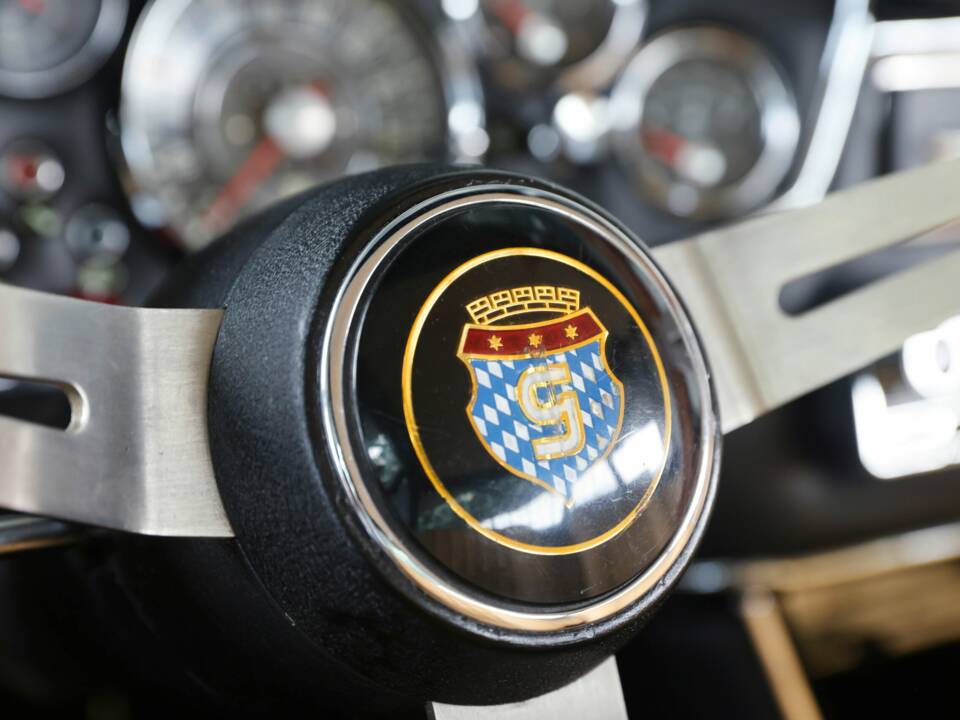Bild 23/50 von Glas 2600 V8 (1967)